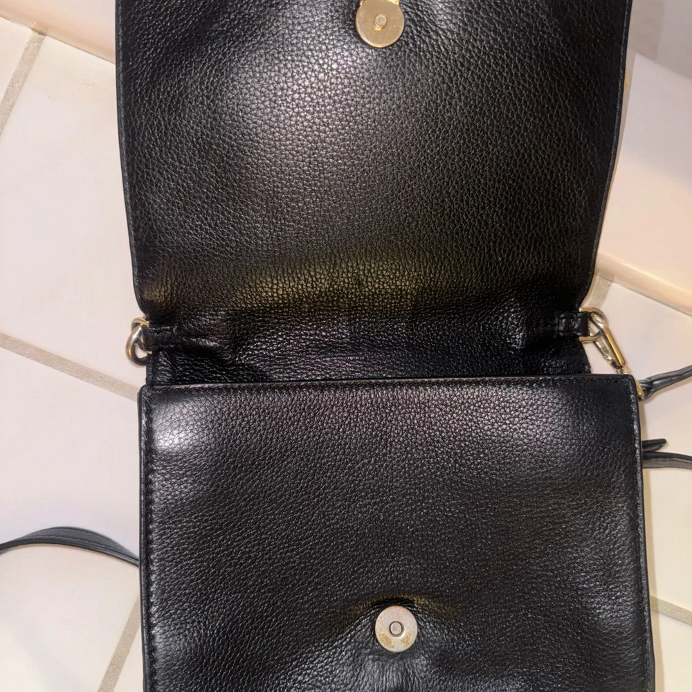 Tory Burch Black Pebbled Leather Logo Crossbody Bag Gold Hardware